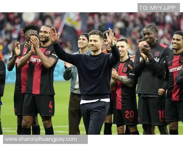 十月十六日法国与德国足球友谊赛精彩对决引发球迷热议