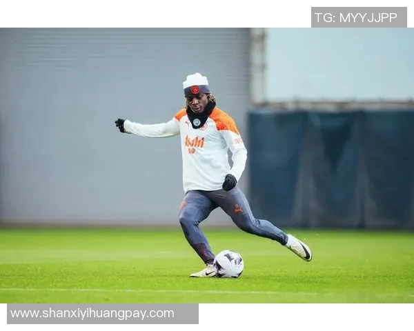 曼联与曼城巅峰对决北京2016年激情赛场回顾与分析